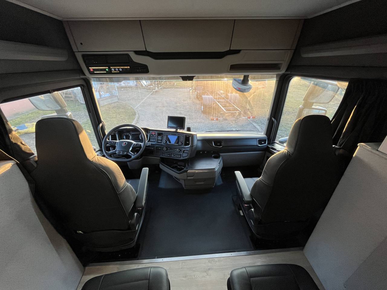 Camión para caballos Scania SCANIA 0 Nuevo