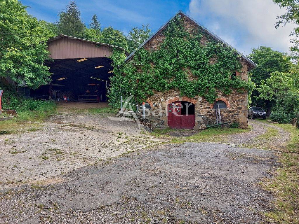 Explotación agrícola En venta Corrèze