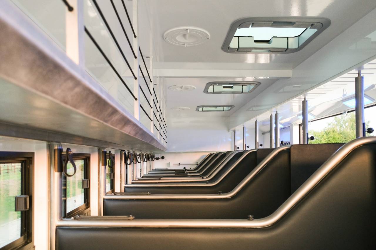 Camión para caballos Krismar Professionnelle / Exclusive 2023 Nuevo