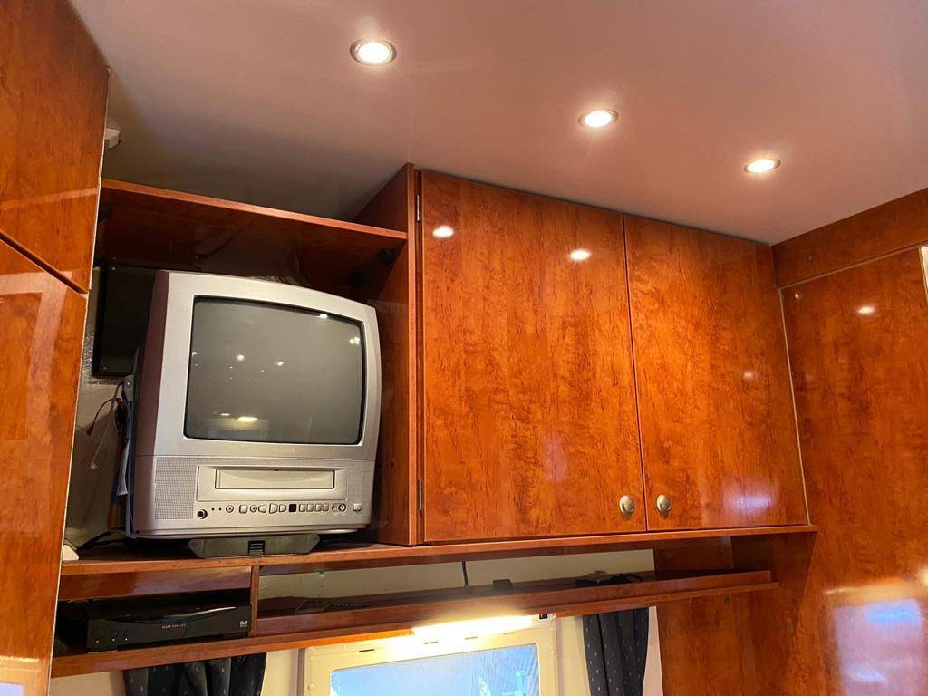 Camión para caballos Man MAN 0 De segunda mano