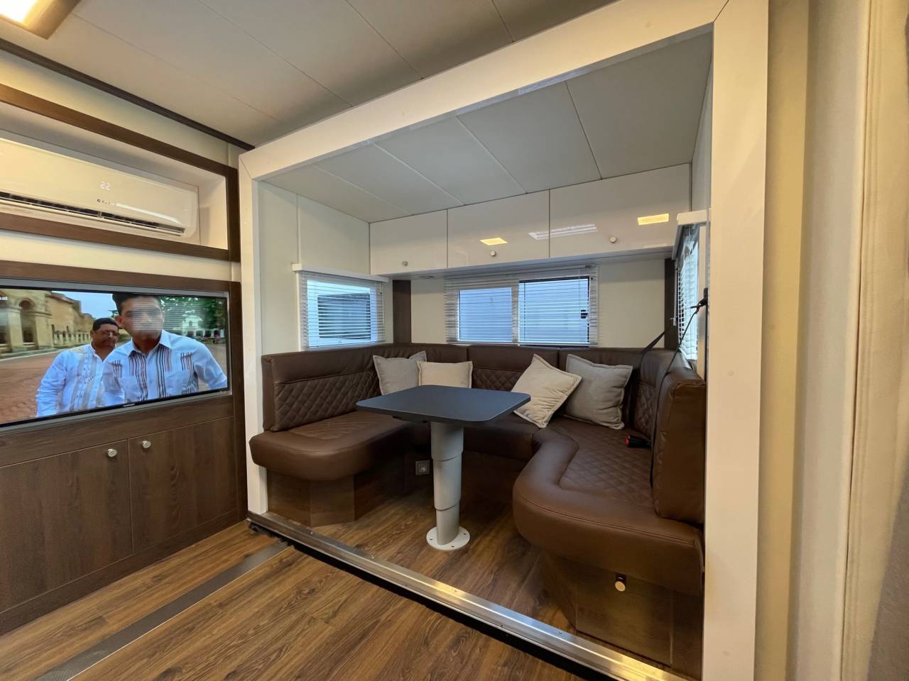 Camión para caballos Daf DAF 0 Nuevo