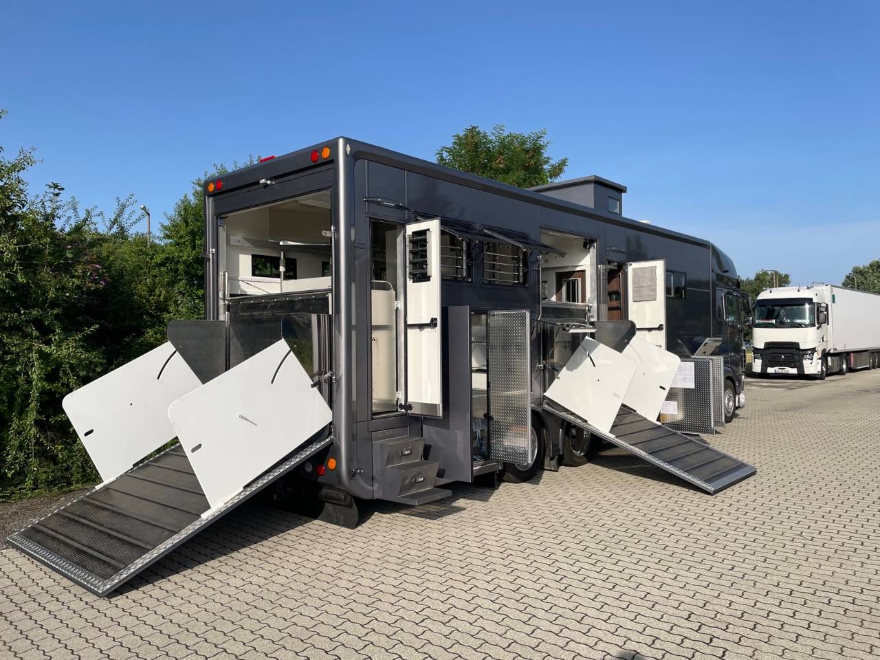 Camión para caballos Daf DAF 0 Nuevo