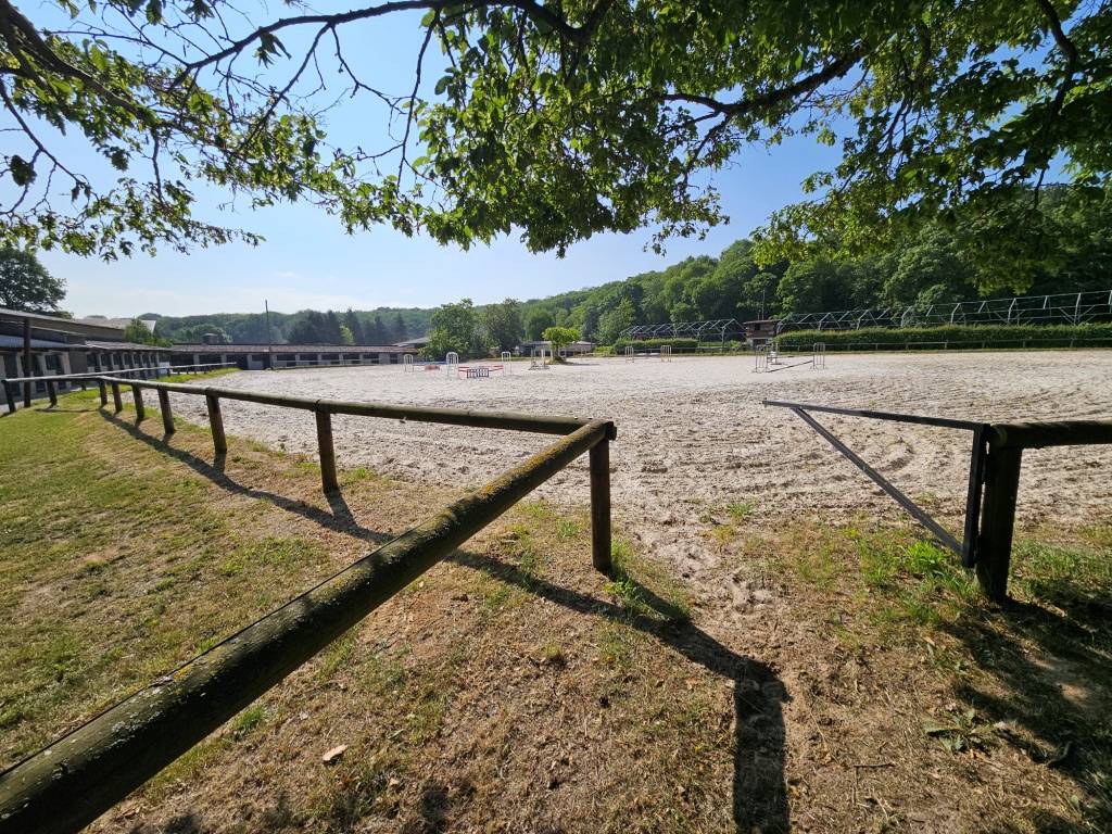 Cuadra de propietarios En venta París