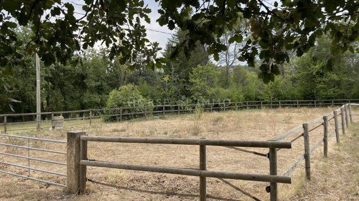 Bonita residencia ecuestre En venta Var