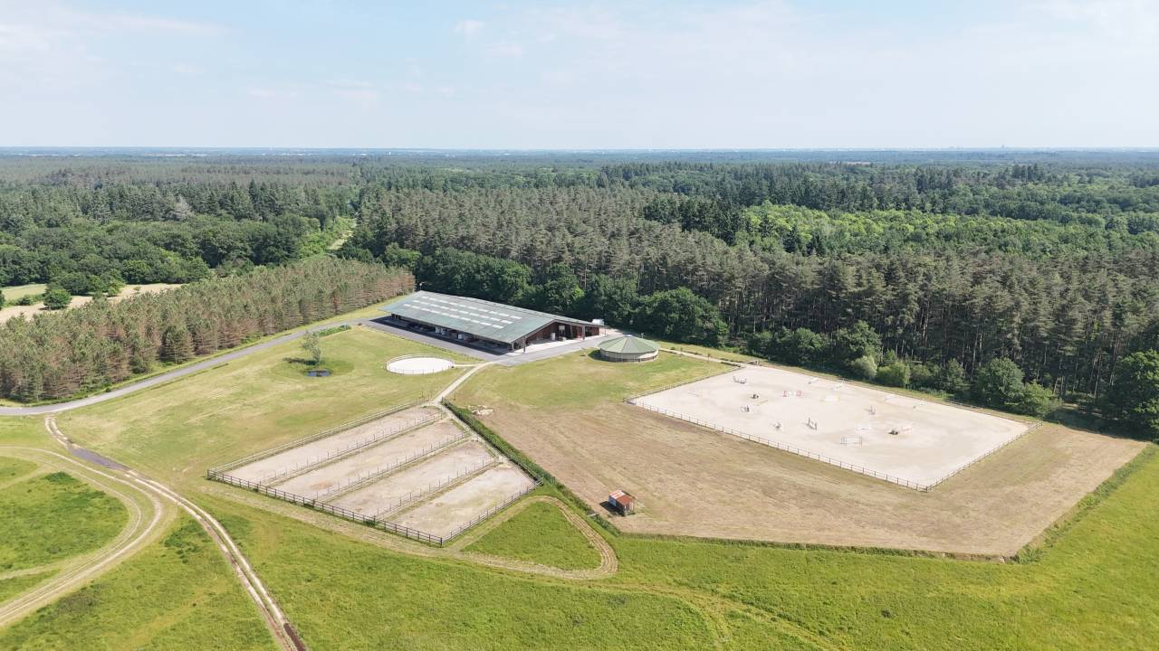 Cuadra de propietarios En venta Loiret