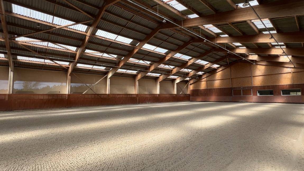 Cuadra de propietarios En venta Loiret