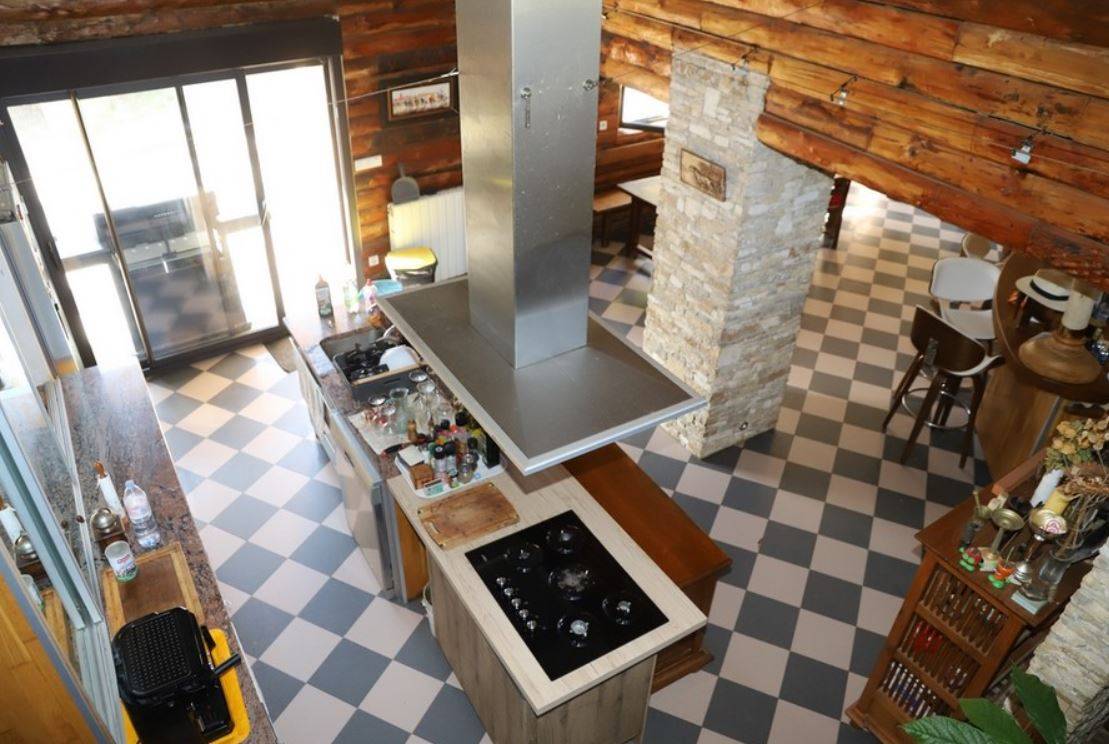 Bonita residencia ecuestre En venta Aude