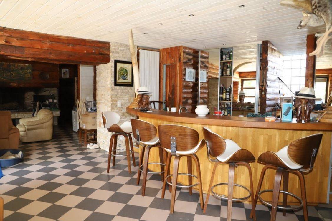 Bonita residencia ecuestre En venta Aude