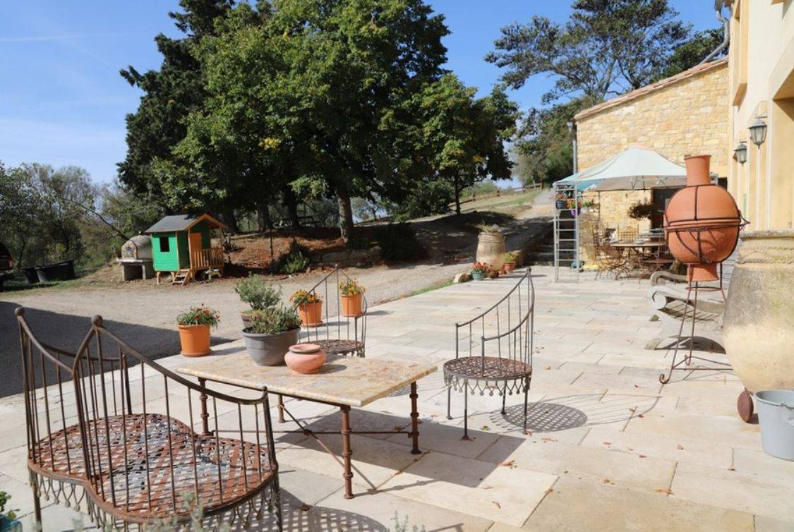 Bonita residencia ecuestre En venta Aude