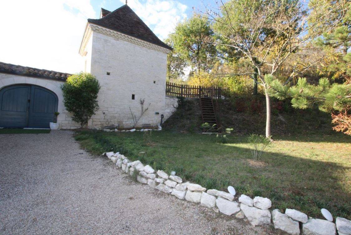 Albergue ecuestre En venta Lot