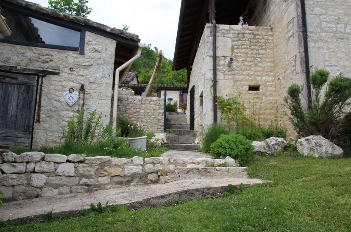 Albergue ecuestre En venta Lot