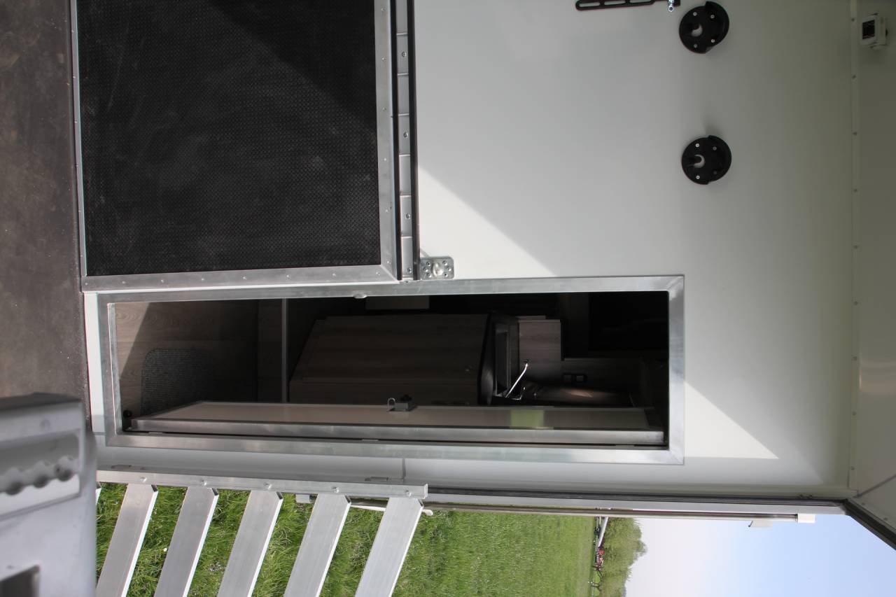 Camión para caballos Iveco IVECO 0 Nuevo