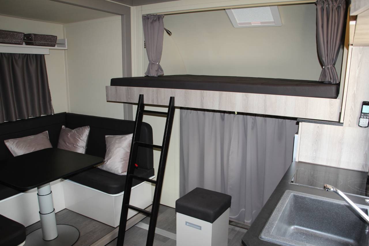 Camión para caballos Iveco IVECO 0 Nuevo