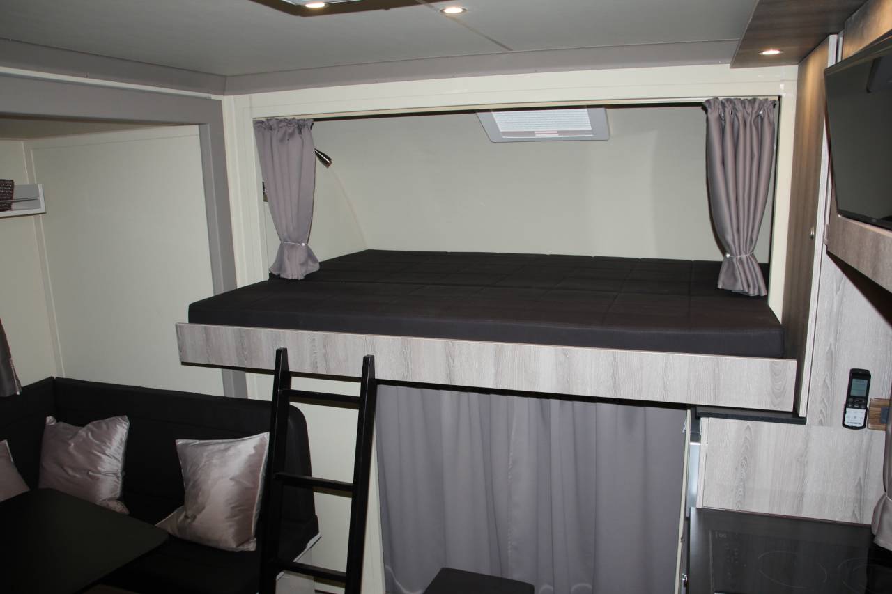 Camión para caballos Iveco IVECO 0 Nuevo