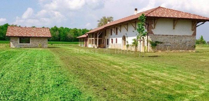 Propiedad ecuestre En venta Ain