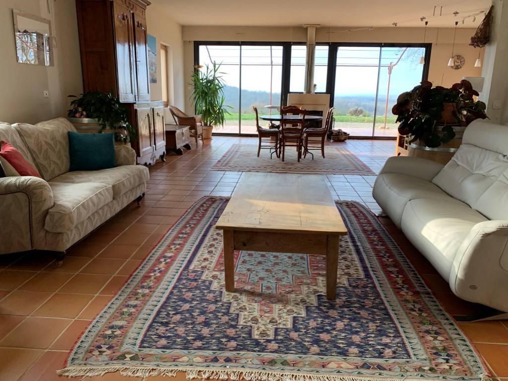 Bonita residencia ecuestre En venta Lot