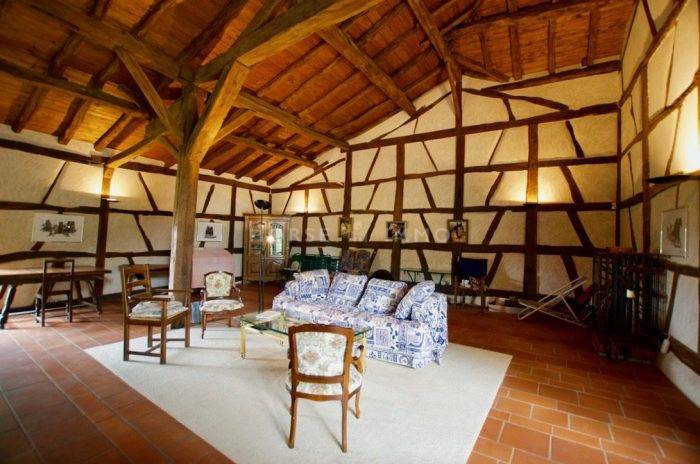 Propiedad ecuestre En venta Ain