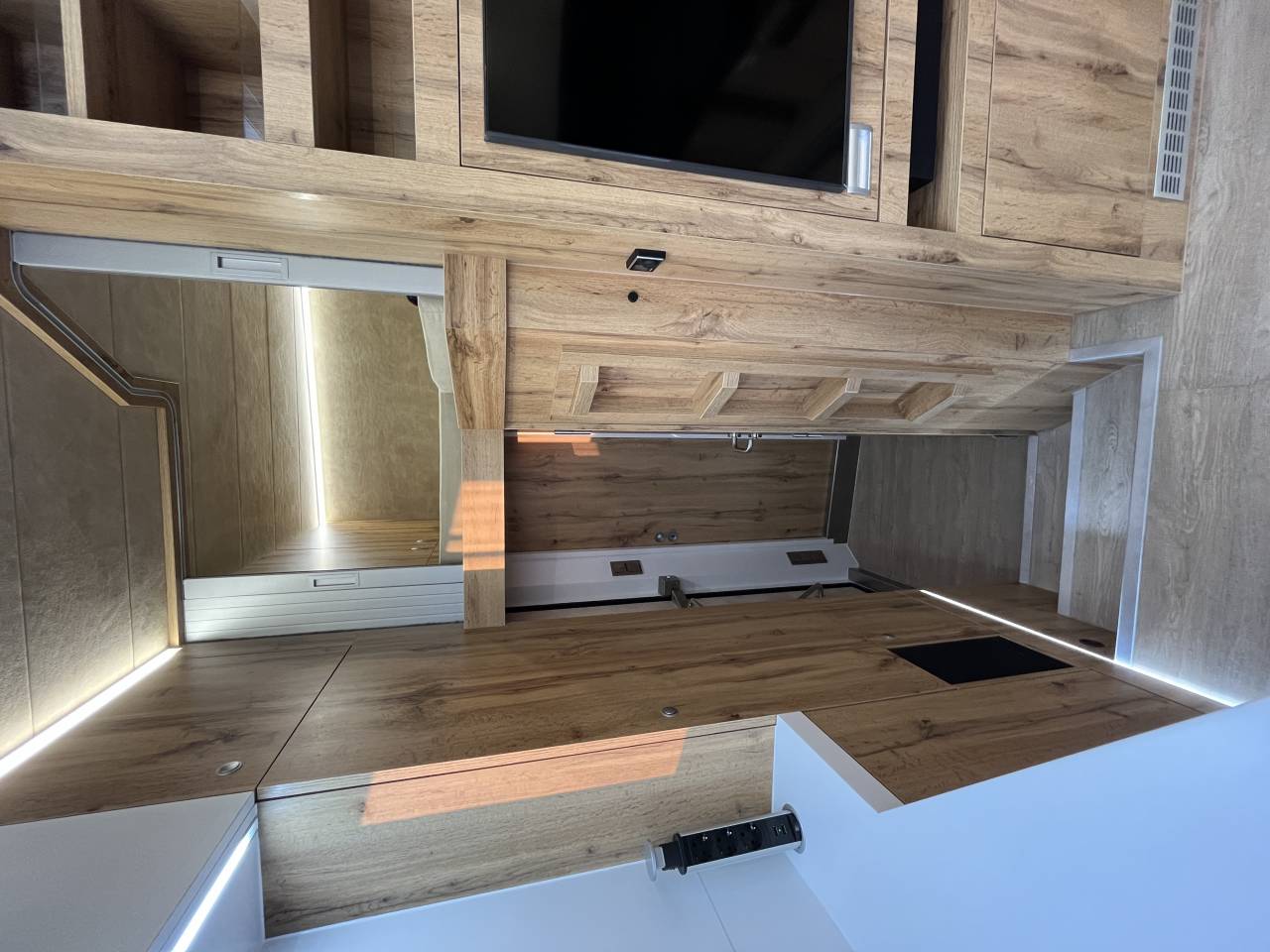 Camión para caballos Scania SCANIA 0 Nuevo