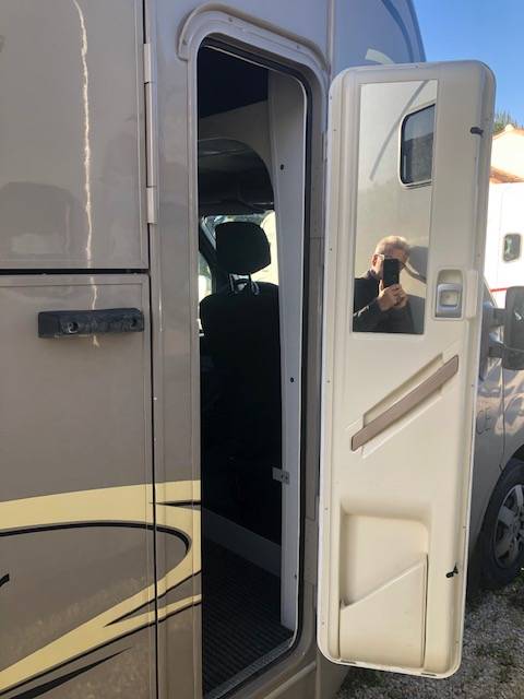 Furgoneta para caballos Trans Box Svelto 4 2020 De segunda mano