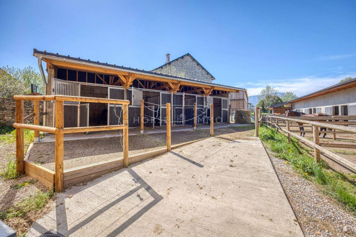 Acaballadero En venta Isère
