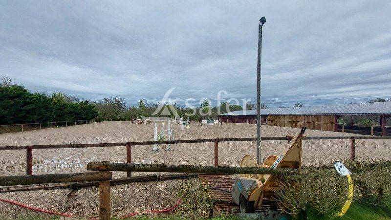 Propiedad ecuestre En venta Gironda