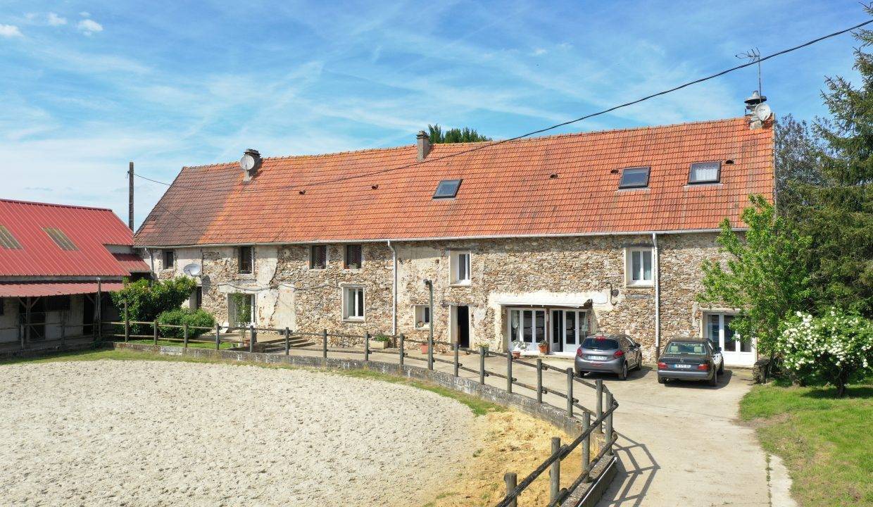 Cuadra de propietarios En venta Sena y Marne