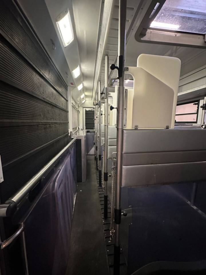 Camión para caballos Otra marca VOLVO 0 De segunda mano