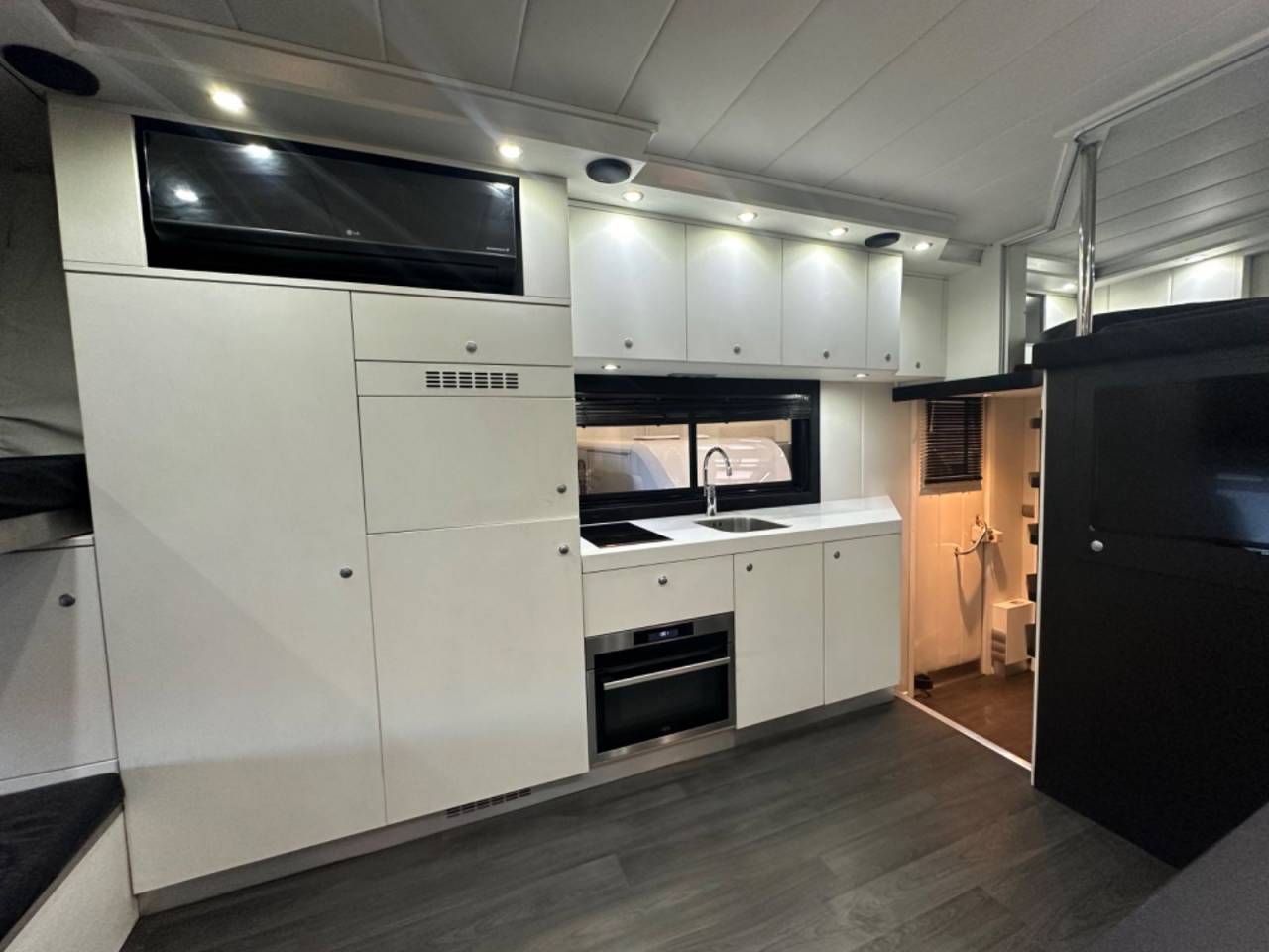 Camión para caballos Otra marca VOLVO 0 De segunda mano