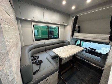 Camión para caballos Otra marca VOLVO 0 De segunda mano