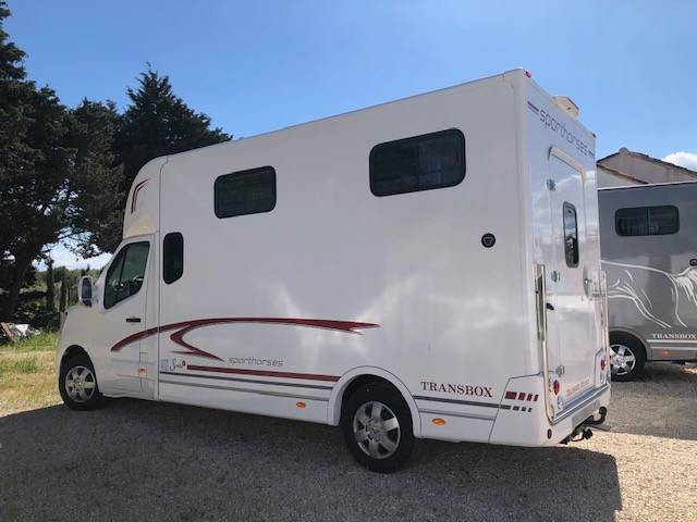 Furgoneta para caballos Trans Box NEW SVELTO 4 R 2024 Nuevo