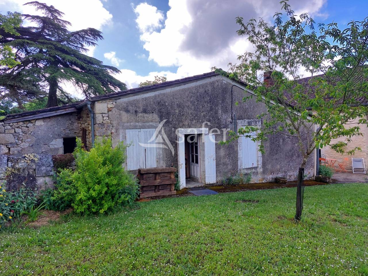 Explotación agrícola En venta Dordoña