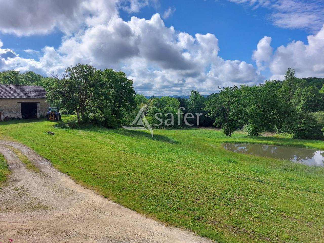 Explotación agrícola En venta Dordoña