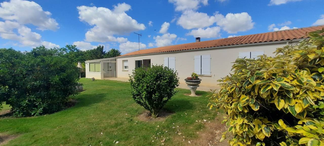 Propiedad ecuestre En venta Charente Marítimo