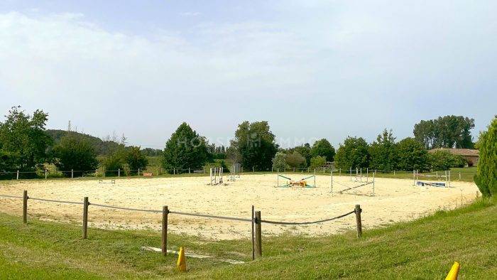 Propiedad ecuestre En venta Drôme