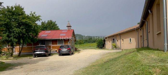 Propiedad ecuestre En venta Drôme