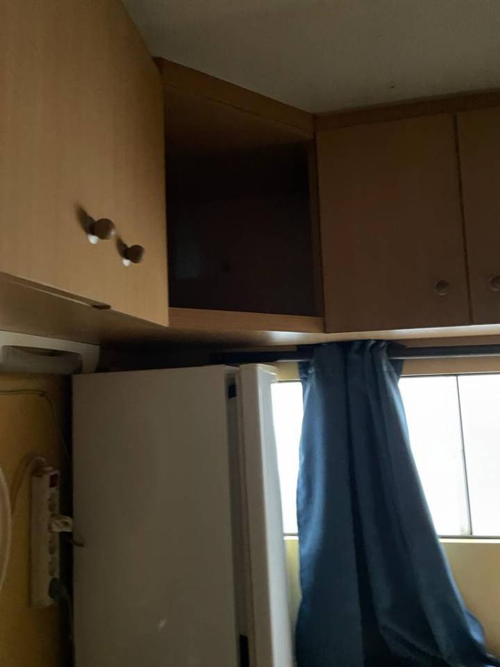 Camión para caballos Renault RENAULT 0 De segunda mano