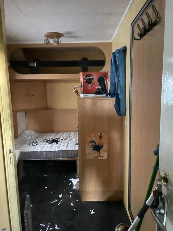 Camión para caballos Renault RENAULT 0 De segunda mano