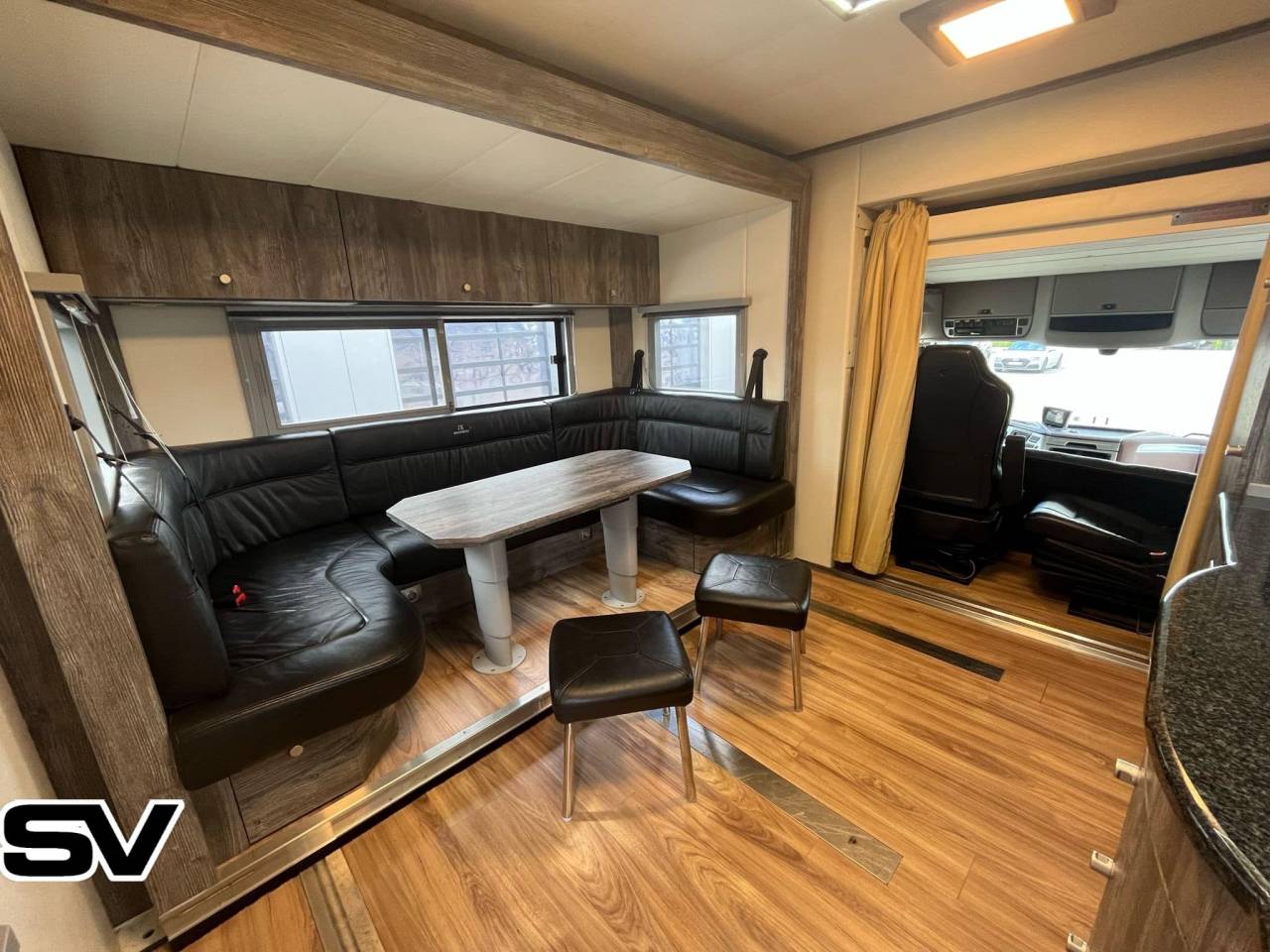 Camión para caballos Daf xf 460 2019 Nuevo