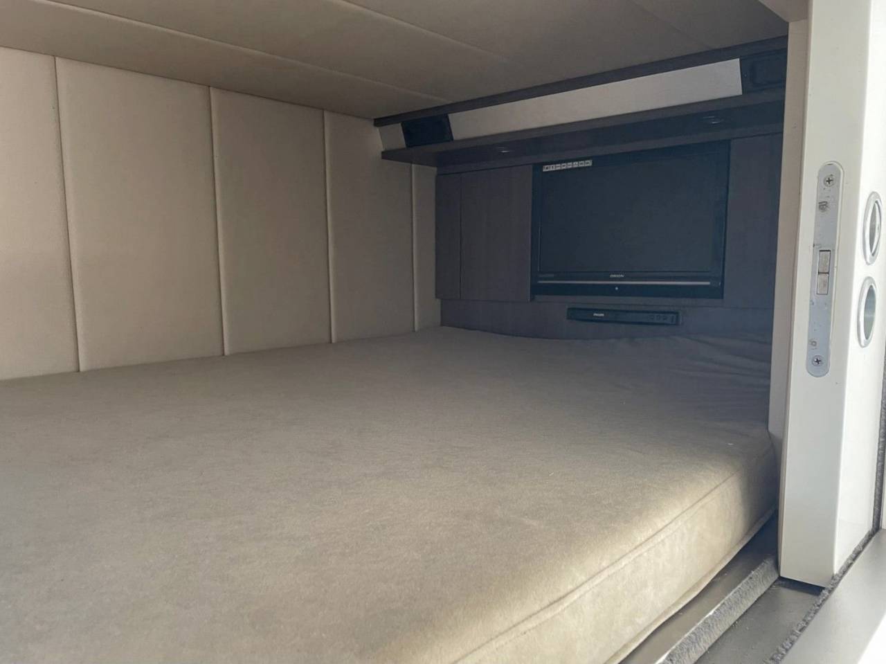 Camión para caballos Iveco IVECO 0 De segunda mano