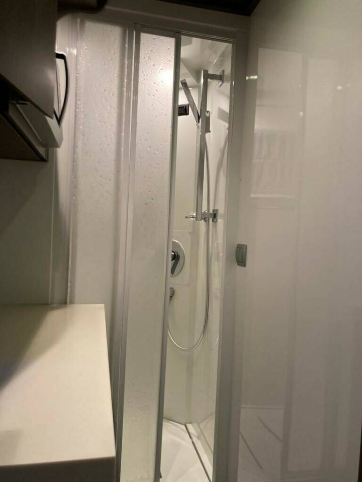 Camión para caballos Iveco IVECO 0 De segunda mano