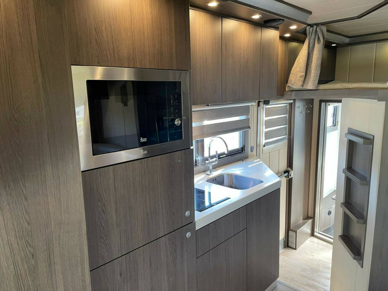 Camión para caballos Iveco IVECO 0 De segunda mano