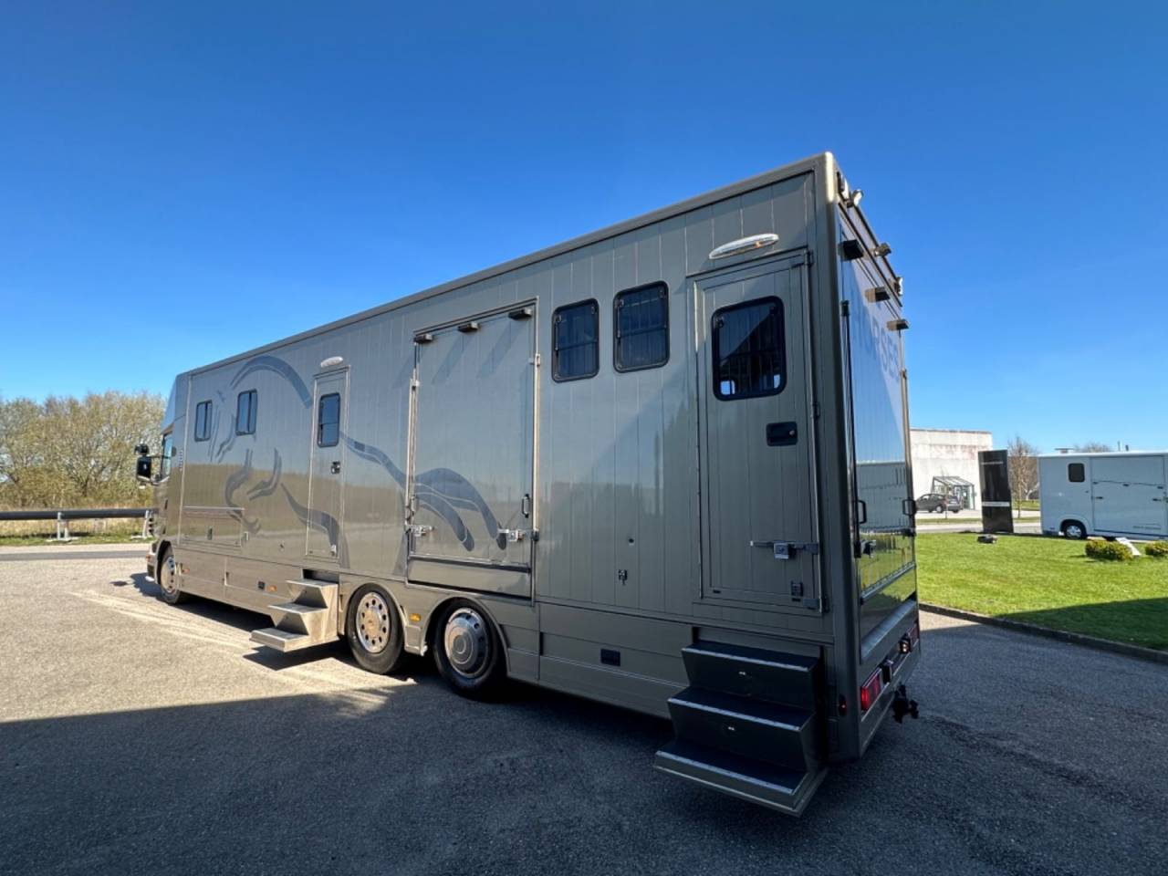 Camión para caballos Scania SCANIA 0 De segunda mano