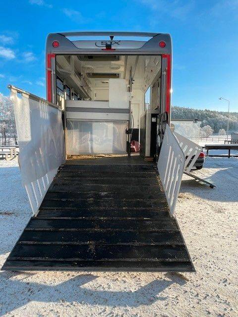 Camión para caballos Otra marca VOLVO 0 De segunda mano