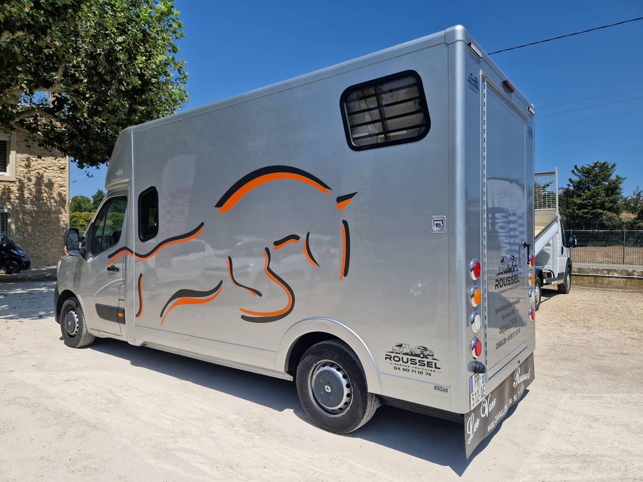 Furgoneta para caballos Les Vans Roussel MASTER 2020 Nuevo