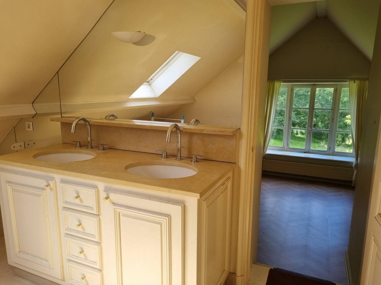 Cuadra de propietarios En venta Valle Del Oise