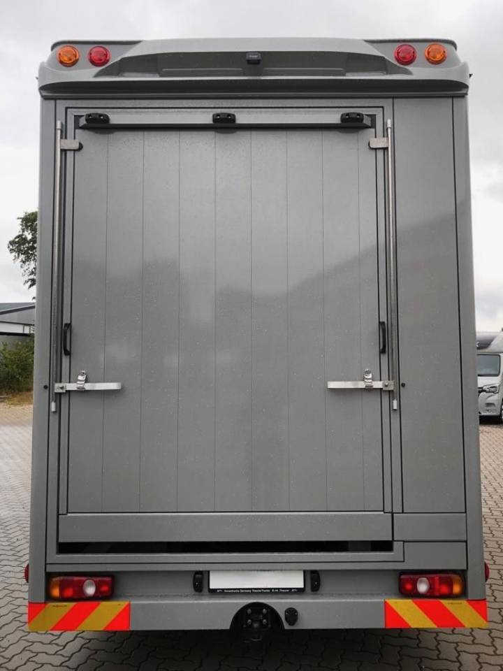 Camión para caballos Otra marca FUSO  0 Nuevo