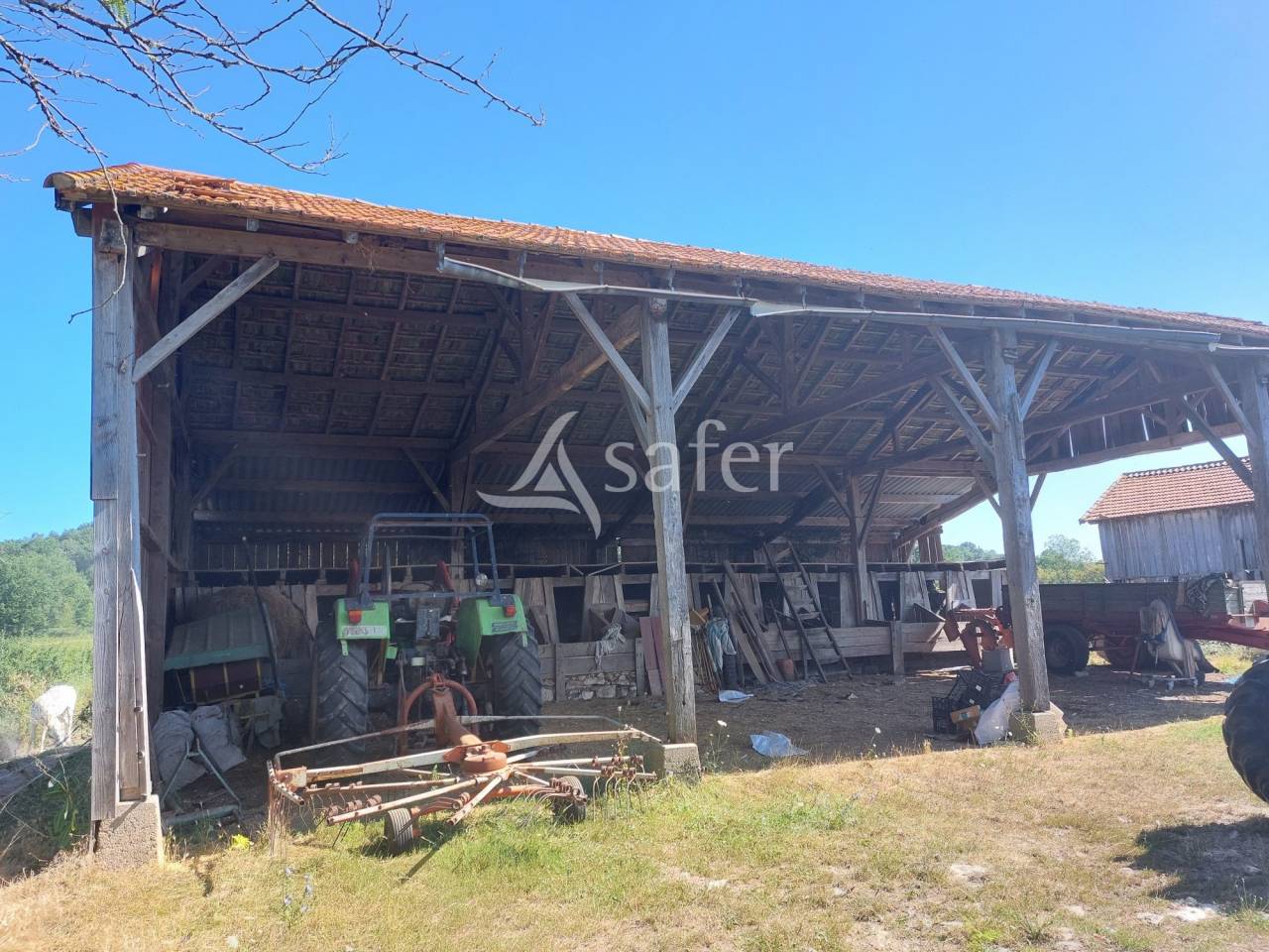 Explotación agrícola En venta Dordoña