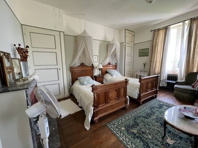 Castillo En venta Vienne