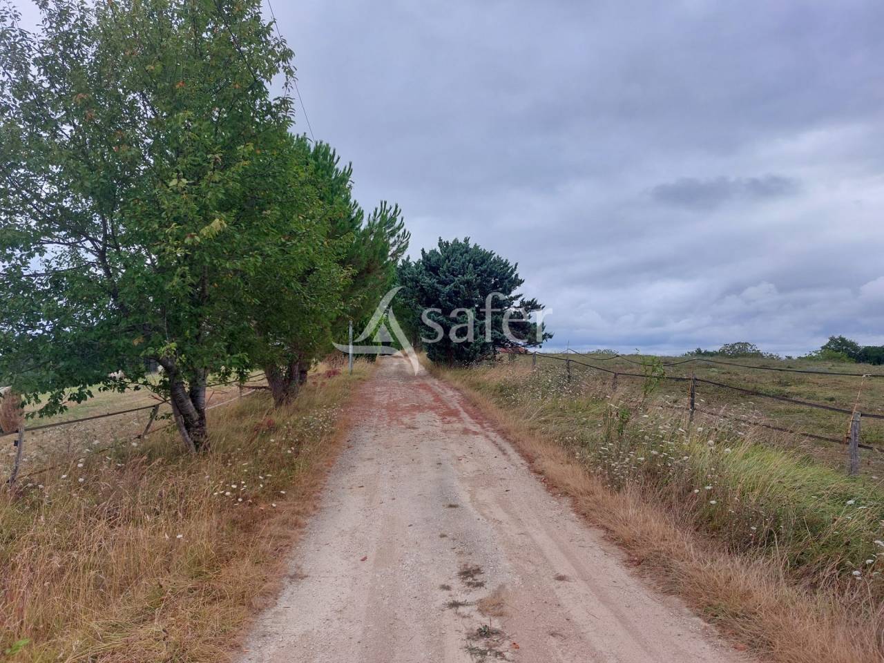 Explotación ovina En venta Dordoña