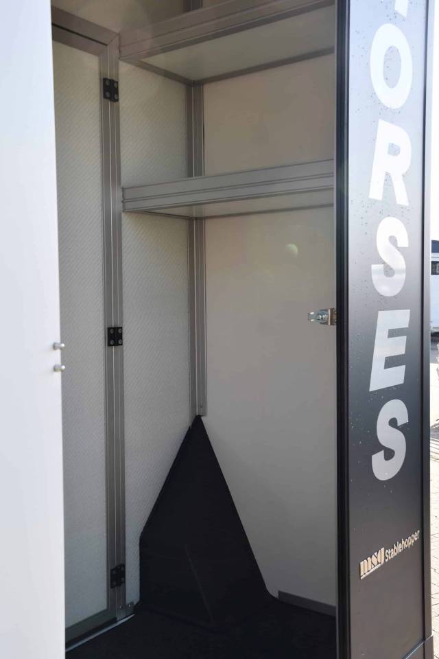 Furgoneta para caballos Otra marca PEUGEOT 0 Nuevo